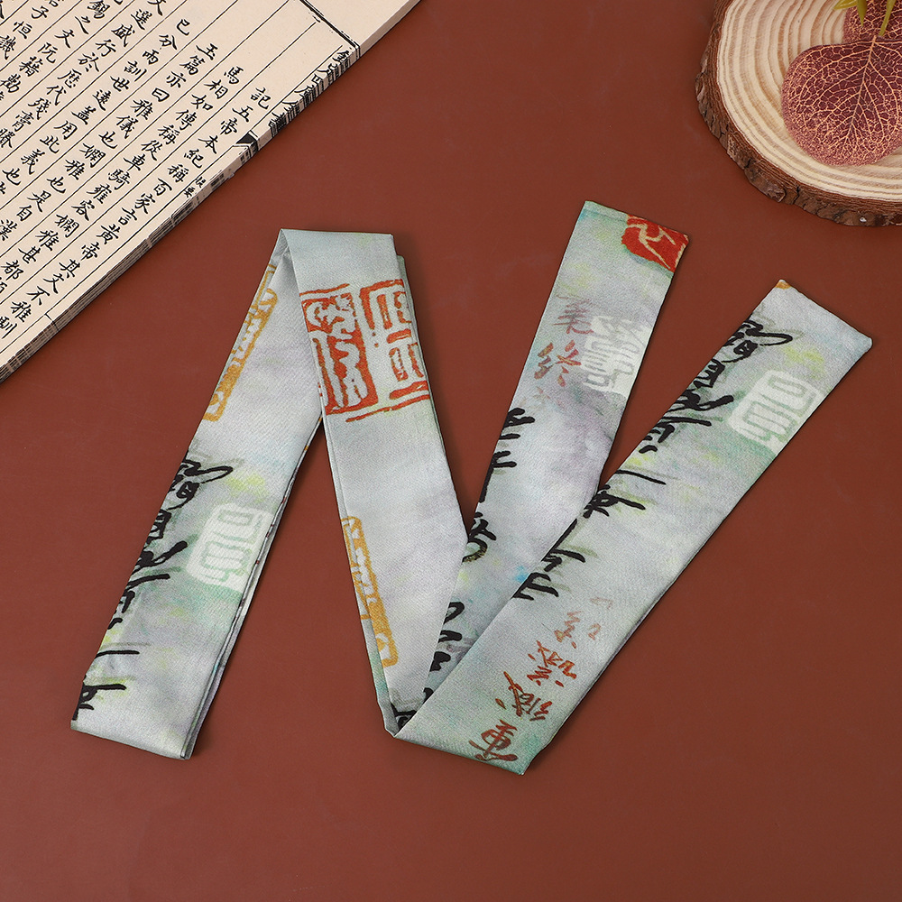 Vintage Fashion In Chinese - Écharpe longue en soie imprimée de