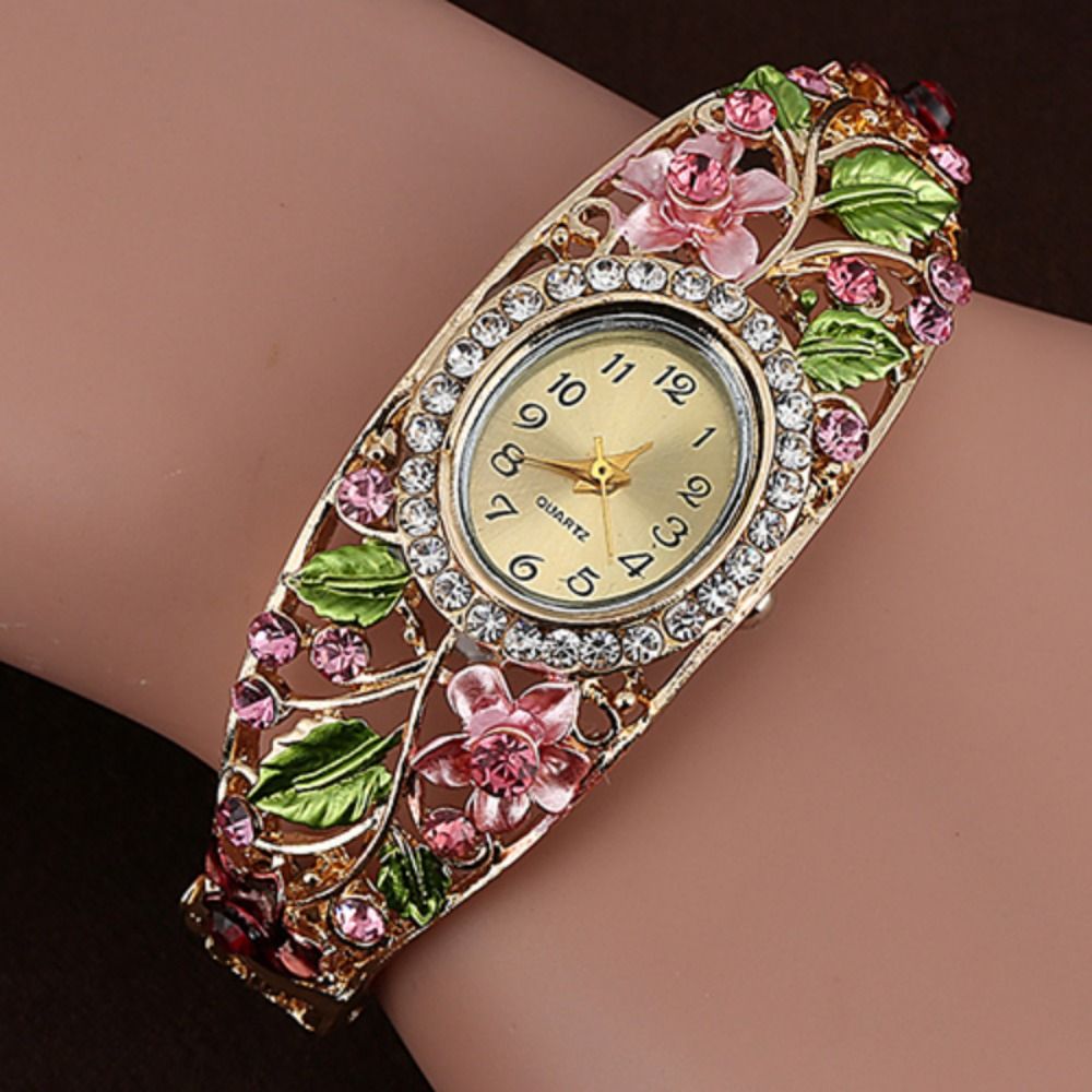Montre vintage riche en fleurs - Vintage Fashion Week avis et prix