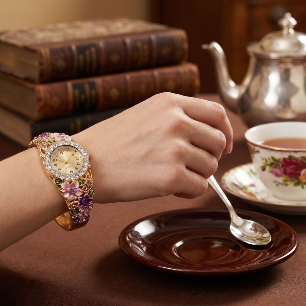 Montre vintage riche en fleurs - Vintage Fashion Week avis et prix