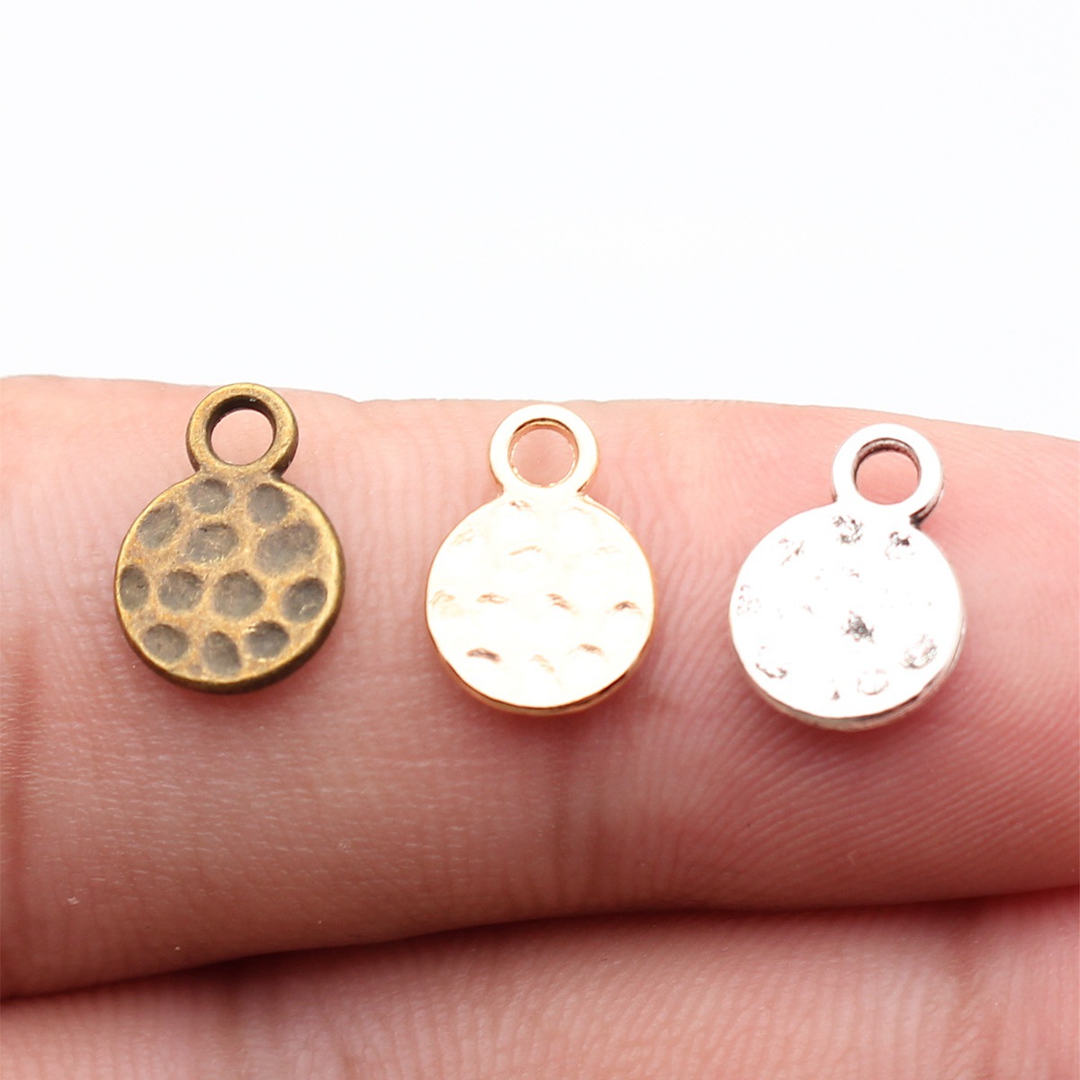 WYSIWYG 40 pièces 11x8mm 3 cou - Vintage Urban Fashion avis et prix